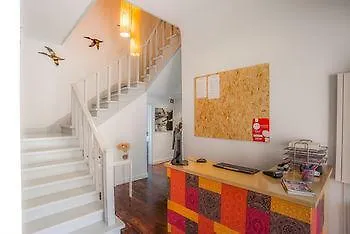 Hostel Estoril Beach House